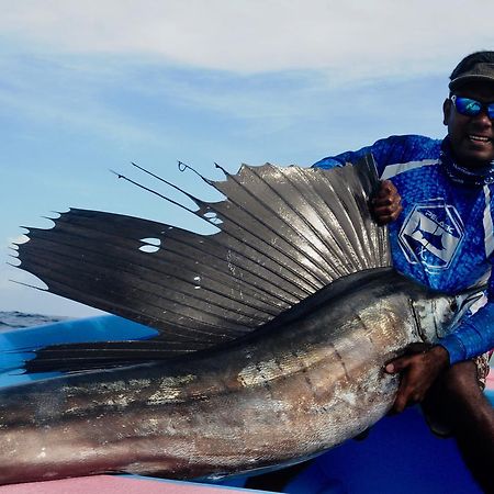 Fish Tobago Guesthouse Buccoo Bagian luar foto